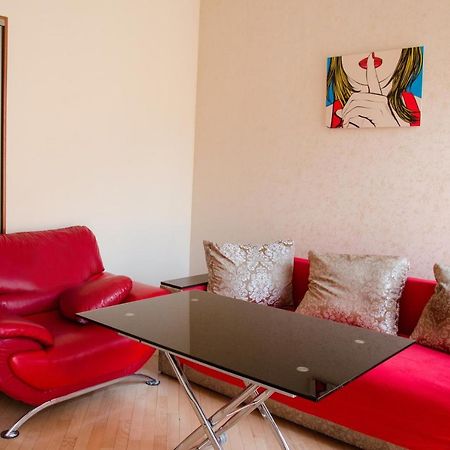 إلفيف Svobody Avenue Apartment المظهر الخارجي الصورة